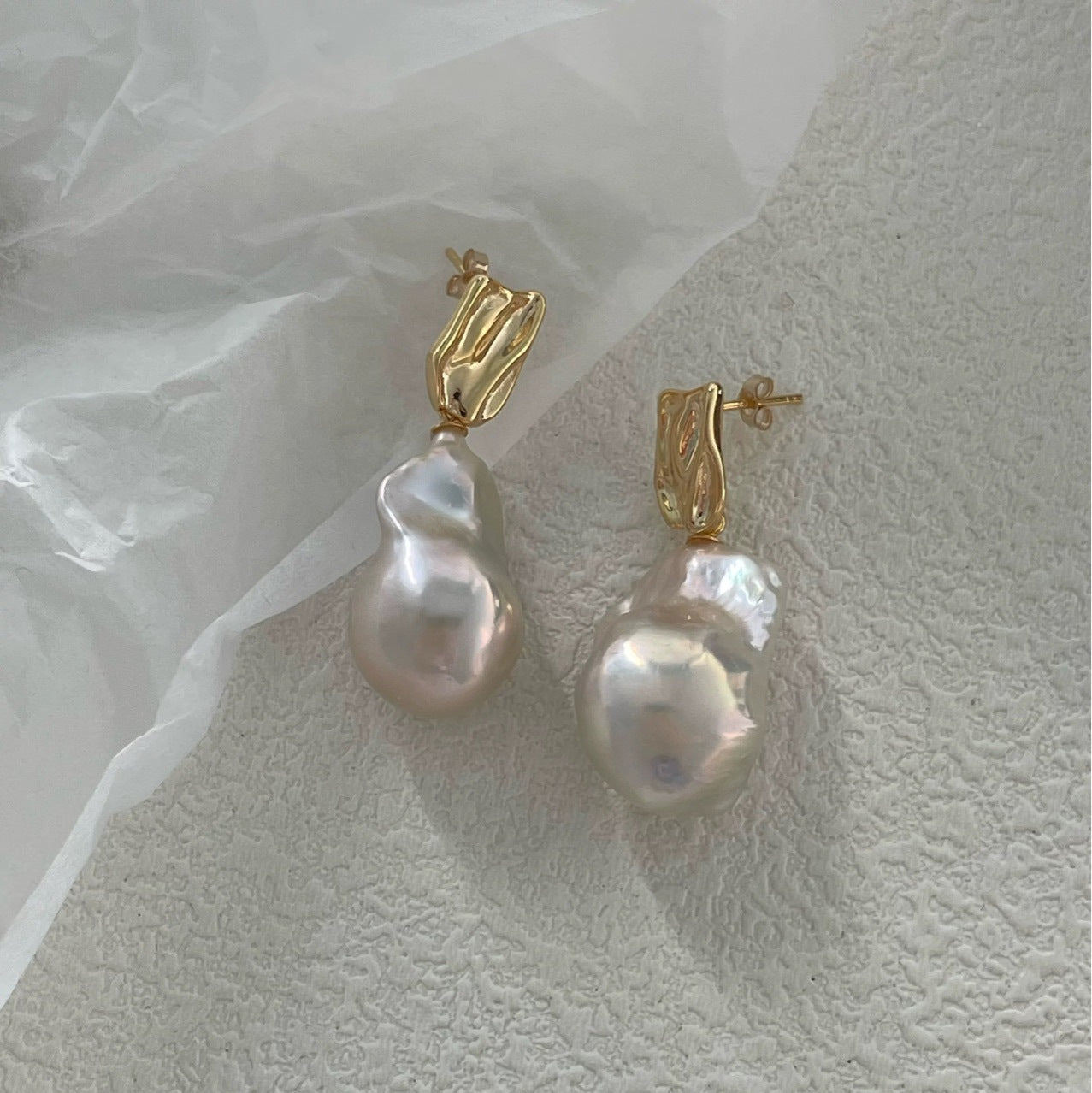 Boucles d'oreilles en perles baroques naturelles de forme irrégulière, style courtois rétro, nouvelles grandes boucles d'oreilles 2024, aiguille en argent, exagérées