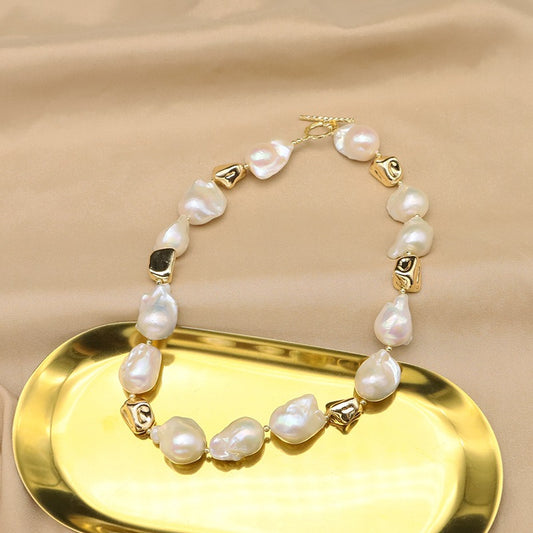 Collier en perles naturelles pour femmes, polyvalent, haut de gamme, plaqué or véritable, chaîne de clavicule baroque, perles, accessoires de luxe léger