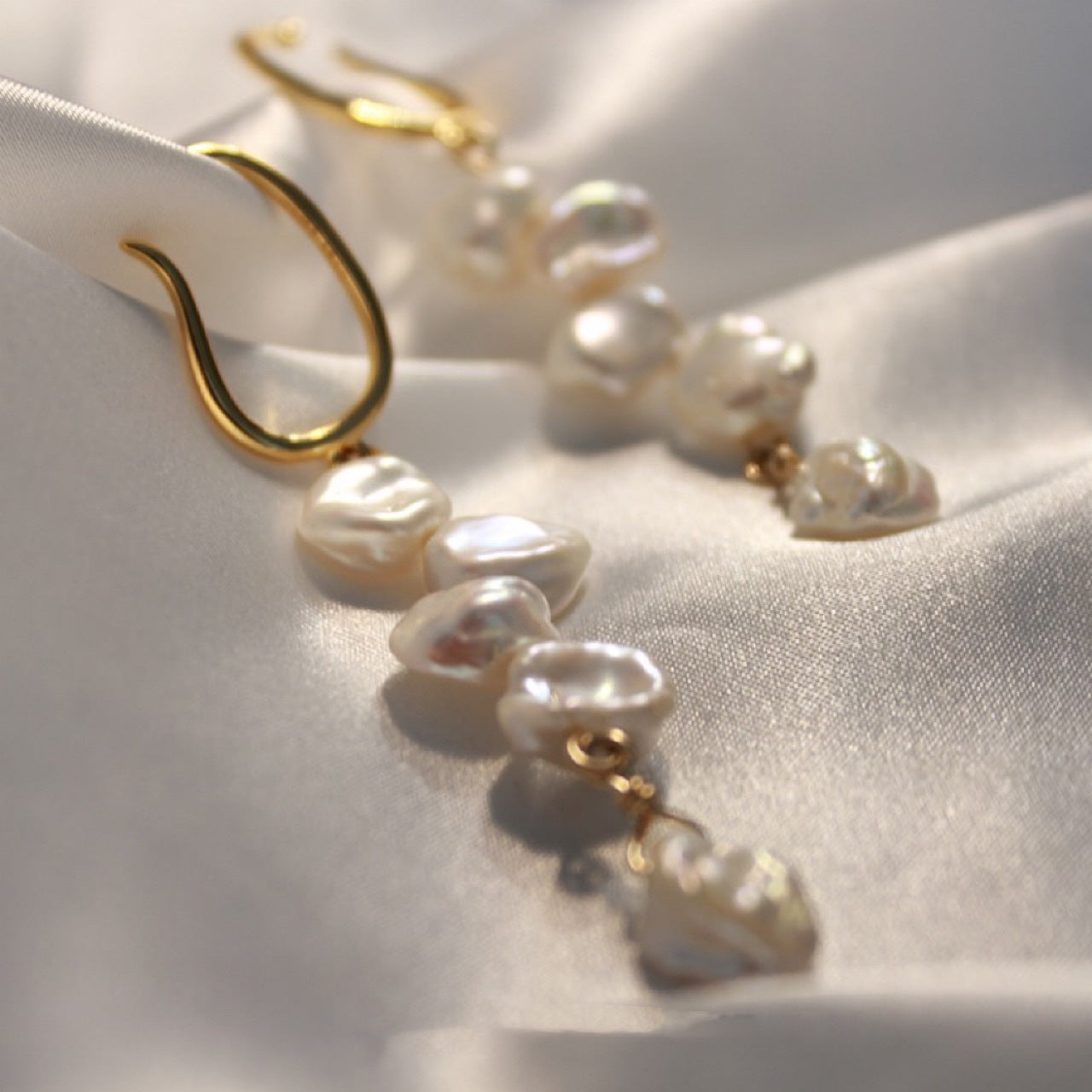 Boucles d'oreilles clips en perles baroques naturelles avec éclats d'argent, style rétro français, en argent pur, unisexe