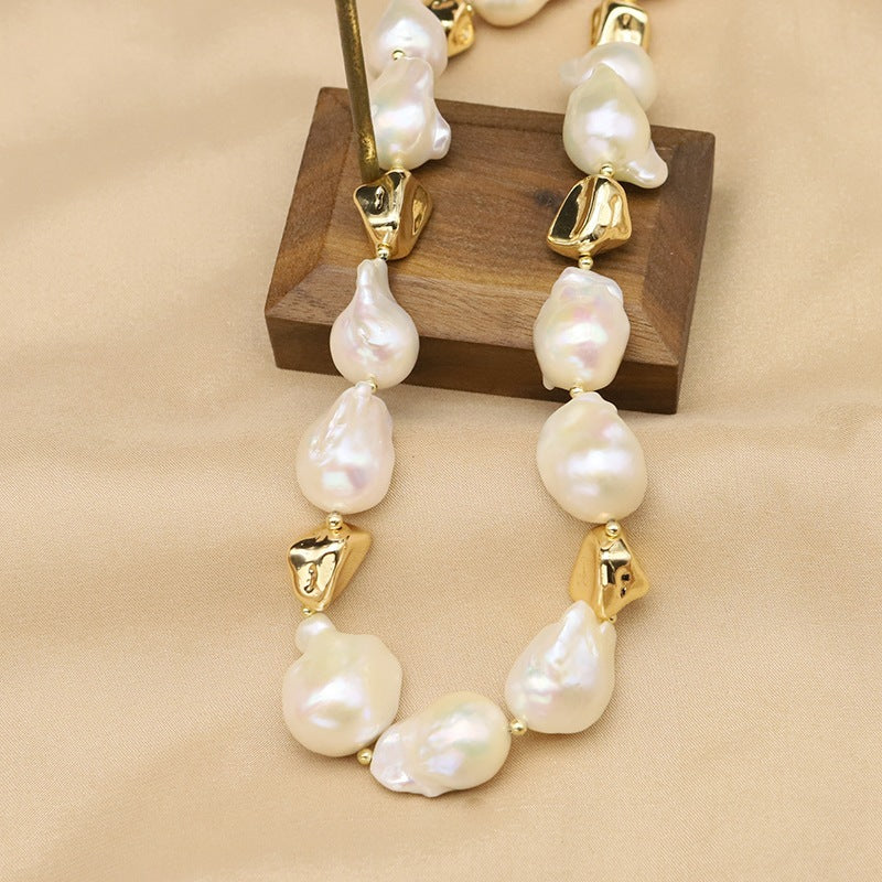 Collier en perles naturelles pour femmes, polyvalent, haut de gamme, plaqué or véritable, chaîne de clavicule baroque, perles, accessoires de luxe léger