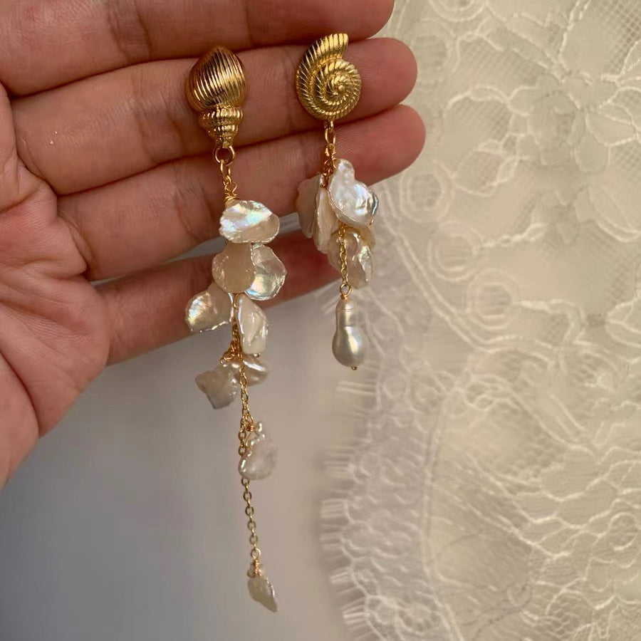 keshi éclats d'argent perles baroques naturelles en forme de pétale coquillage conque aiguille en argent 925 boucles d'oreilles romantiques françaises de niche nouvelles