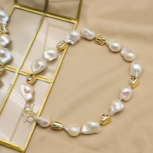 Collier en perles naturelles pour femmes, polyvalent, haut de gamme, plaqué or véritable, chaîne de clavicule baroque, perles, accessoires de luxe léger