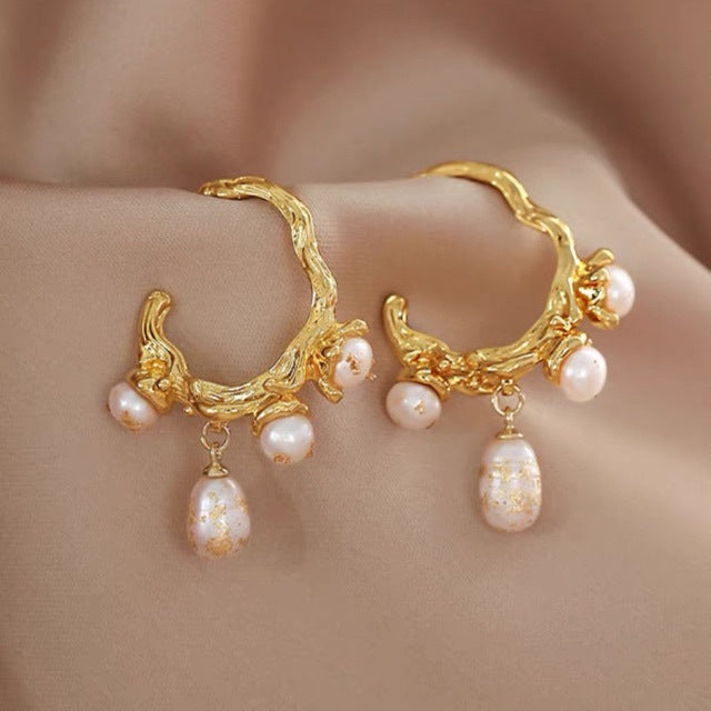 Boucles d'oreilles en perles d'eau douce naturelles au design irrégulier, style ins, avec tige en argent 925, élégance divine