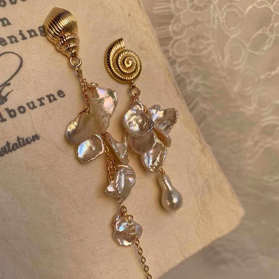 keshi éclats d'argent perles baroques naturelles en forme de pétale coquillage conque aiguille en argent 925 boucles d'oreilles romantiques françaises de niche nouvelles