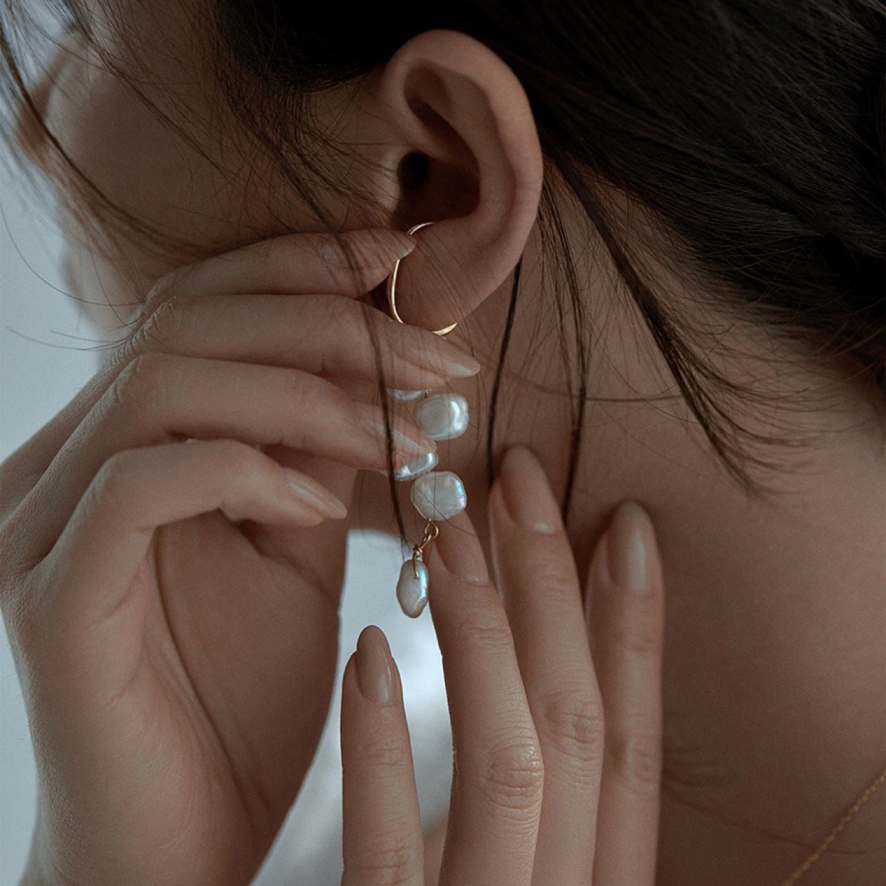 Boucles d'oreilles clips en perles baroques naturelles avec éclats d'argent, style rétro français, en argent pur, unisexe