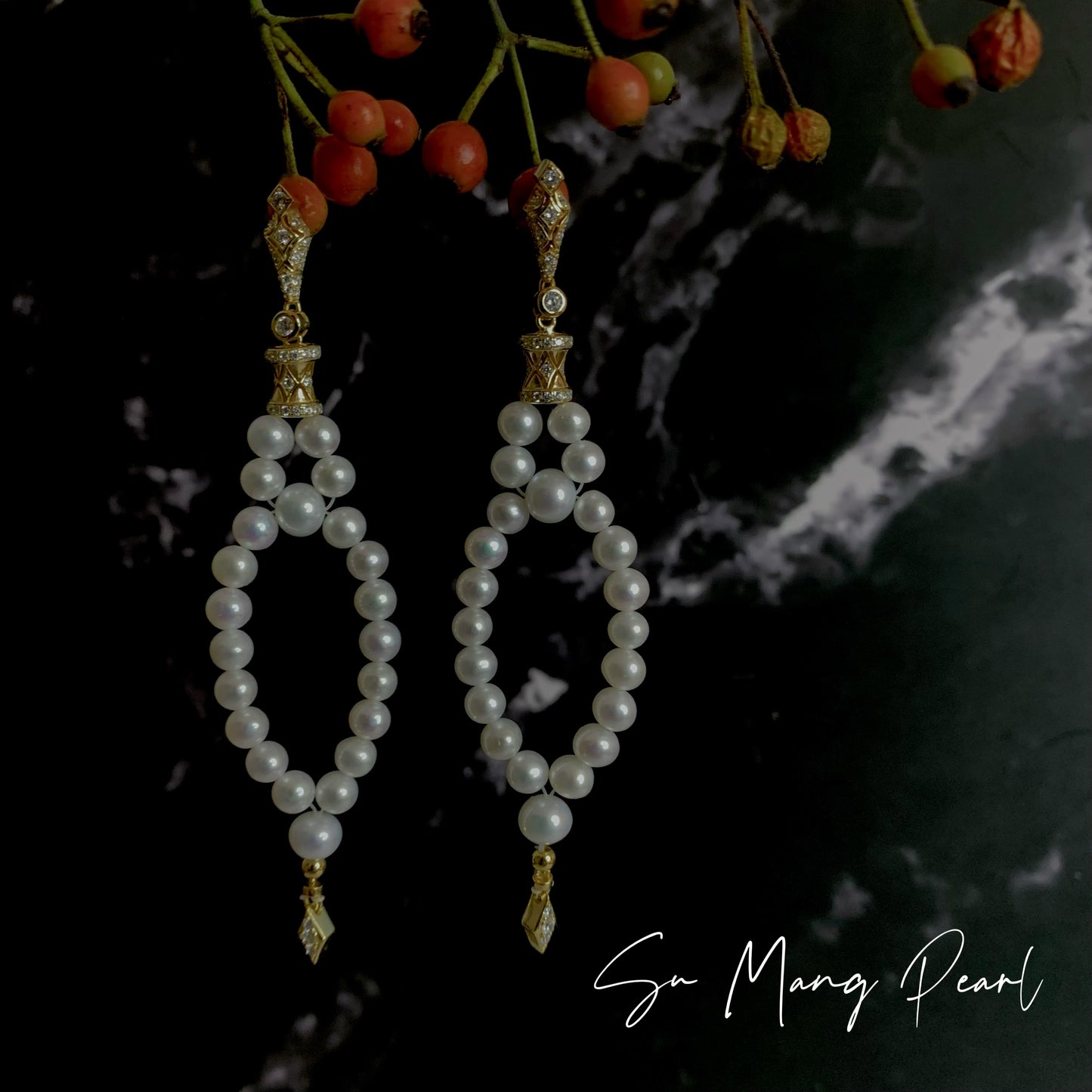 Retro Court Style Pearl Diamond-shaped Long Earrings, Gold Diamond-embellished Niche Earrings with Sense of Design