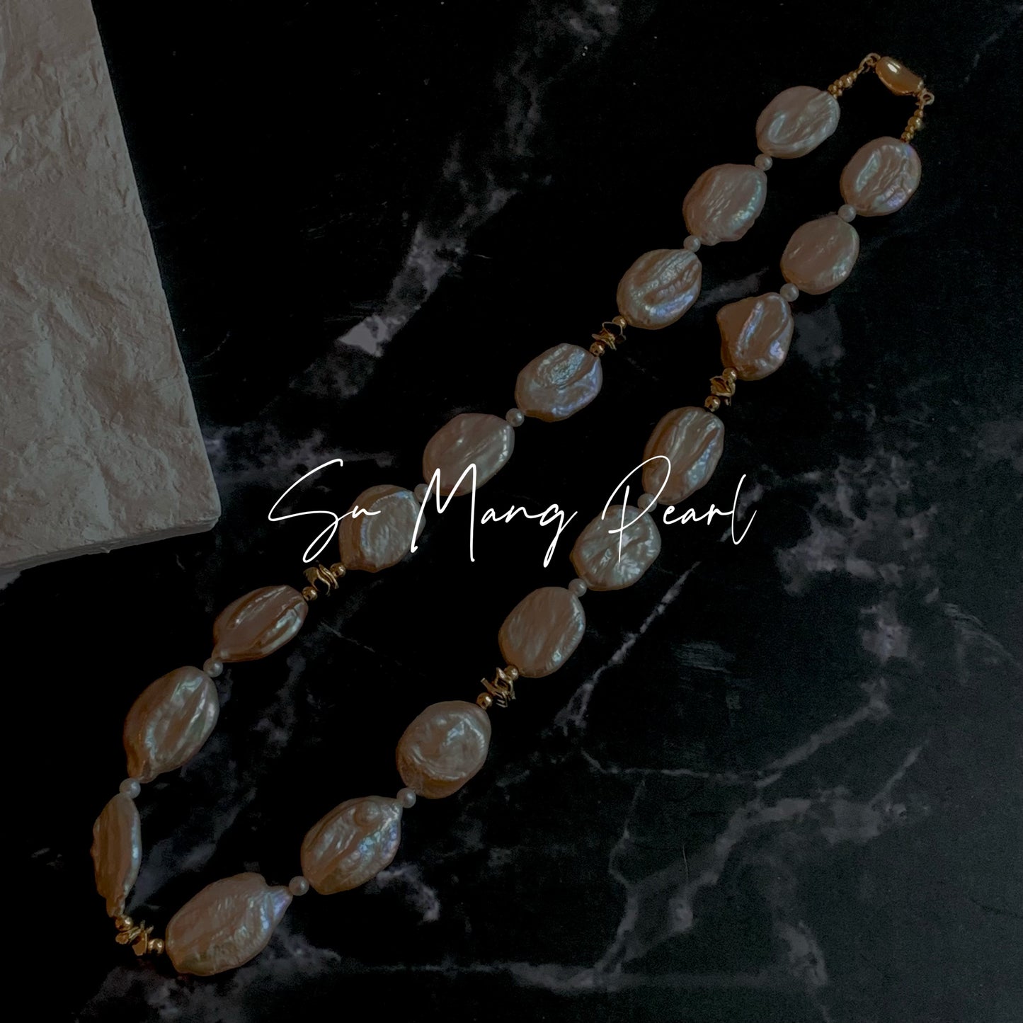 Collier de perles irrégulières baroques naturelles, design de niche de luxe léger, texture haut de gamme choker non duplicable