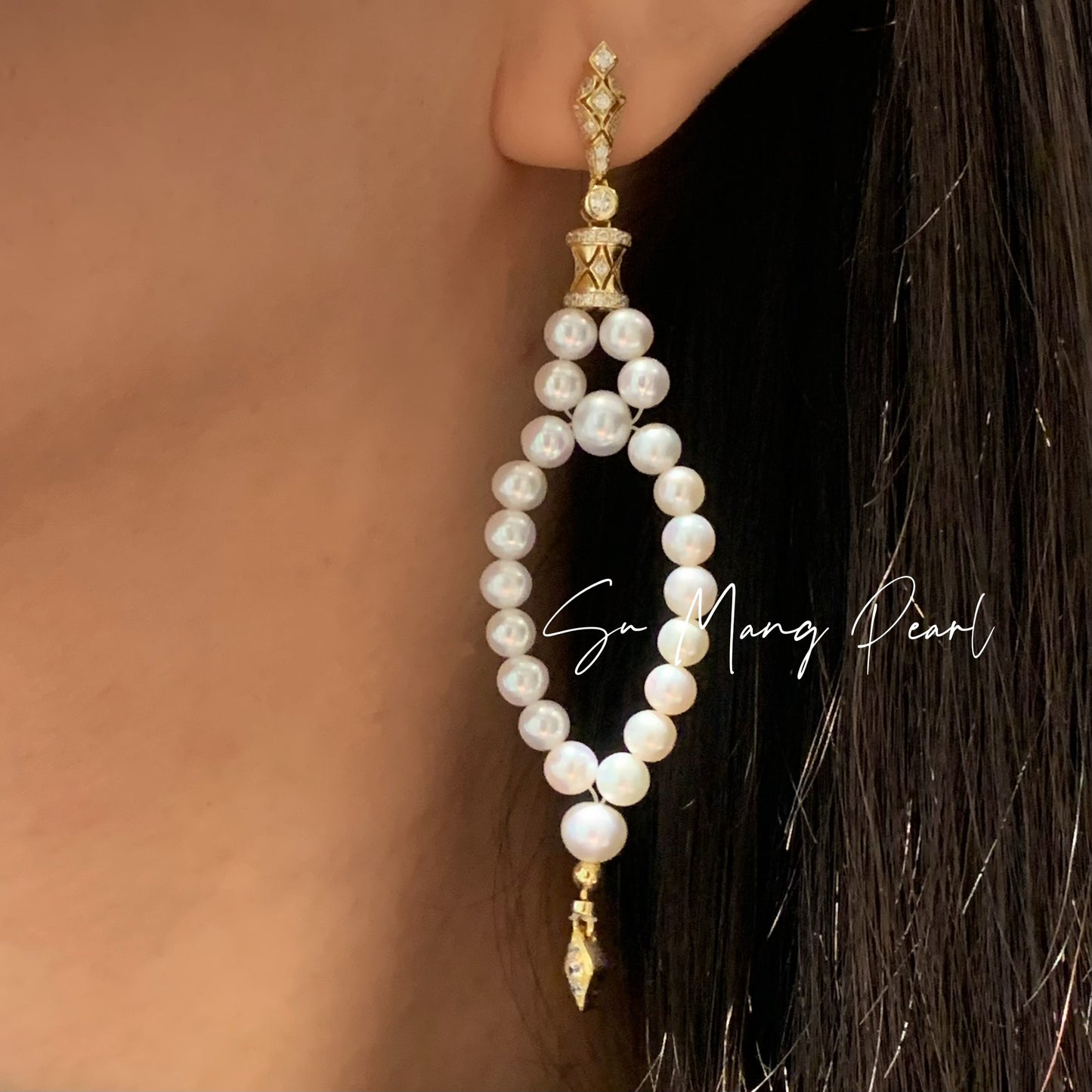 Retro Court Style Pearl Diamond-shaped Long Earrings, Gold Diamond-embellished Niche Earrings with Sense of Design