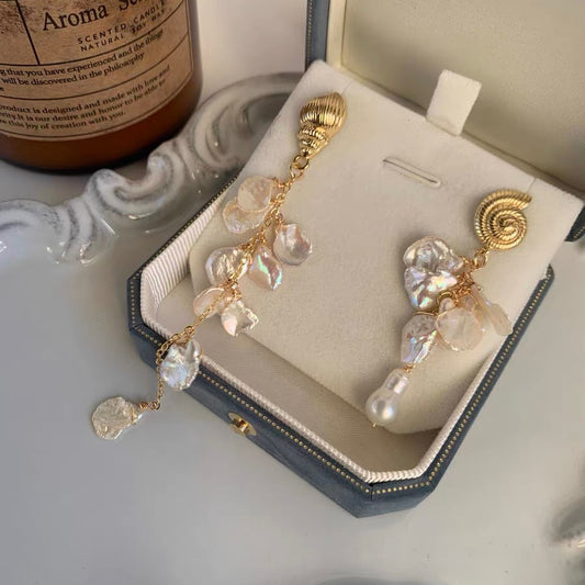 keshi éclats d'argent perles baroques naturelles en forme de pétale coquillage conque aiguille en argent 925 boucles d'oreilles romantiques françaises de niche nouvelles