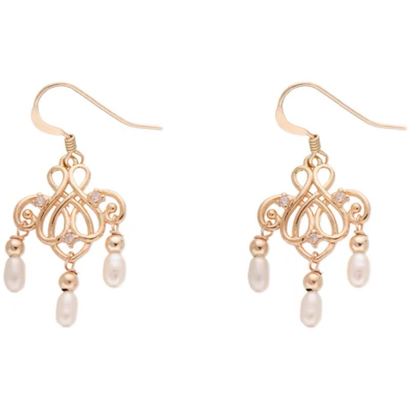 Conception raffinée Boucles d'oreilles en perles naturelles avec franges de style rétro palatial en or 14K et brillants élégants mode tendance