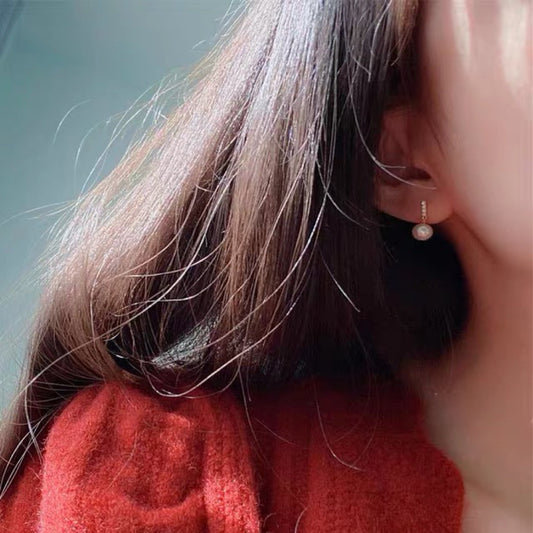 Design mignon petites boucles d'oreilles en argent s925, aiguilles en argent pur, perles d'eau douce naturelles, petites et polyvalentes